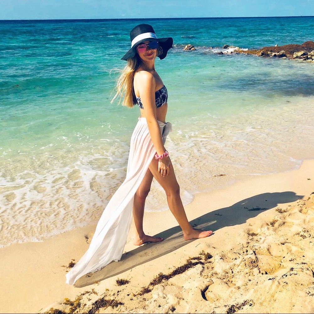 Beach skirt